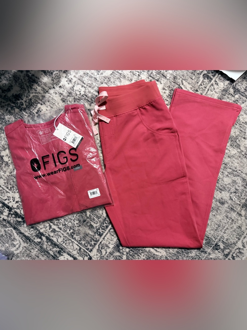 FIGS Women's Scrub Set in Pulmonary Pink